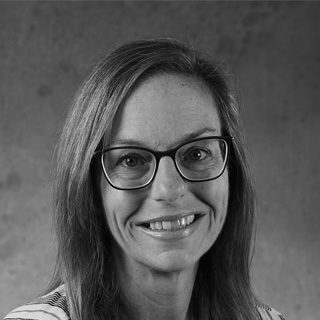 Sally Steelmon headshot